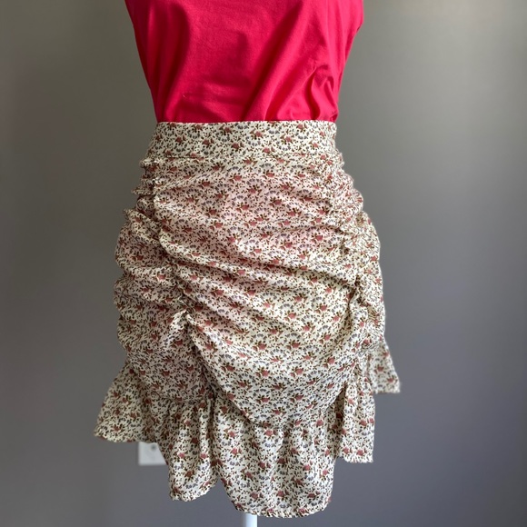 High Waist Gathered Boutique Skirt - Picture 6 of 7